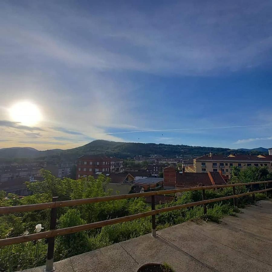 Allotjament Buixeda Olot Εξωτερικό φωτογραφία